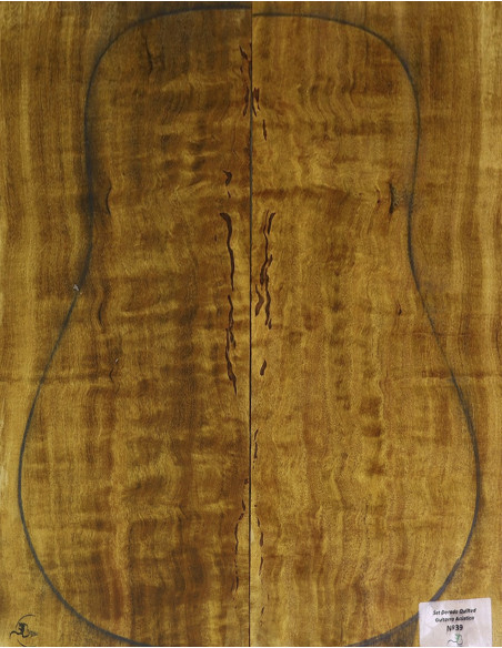 Jeu Quilted Doré Nº39 Acoustic Guitar MB Exclusive | Maderas Barber