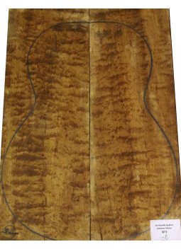 Quilted Dorado Set No. 3 for Classical Guitar MB Exclusive | Unique