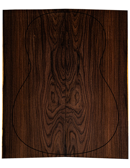 Détail du grain figuré net et marqué du Santos Rosewood FSC 100% AAA