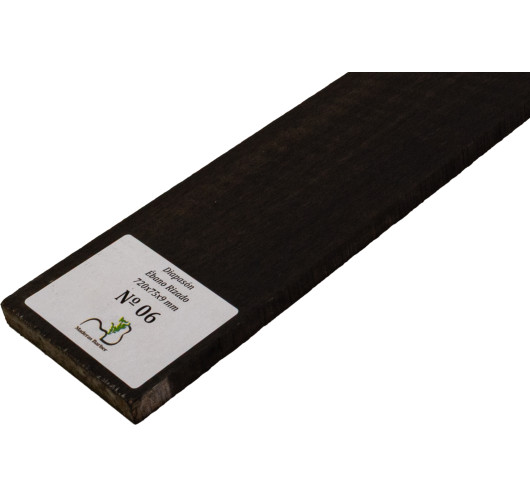 Touche en ébène ondé 720x75x9 mm MB Exclusive N°6, détail du grain ondé