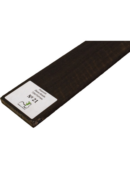 Touche en ébène ondé 720x75x9 mm MB Exclusive N°21, détail du grain ondé