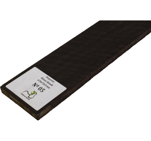 Diapasón de Ébano Rizado 470x75x9 mm MB Exclusive Nº5, detalle del rizo natural