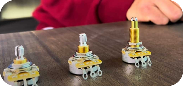 Potenciómetros para guitarras y bajos eléctricos: tipos, tamaños y espigas